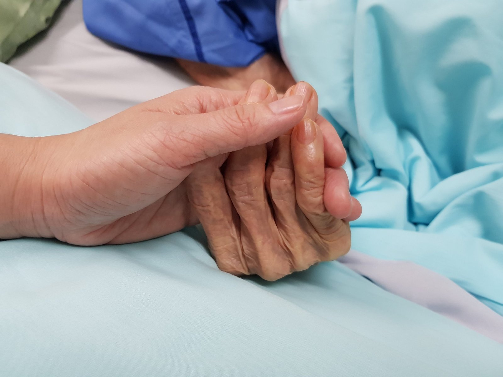 End Of Life Care All You Need To Know Abbots Care   EOL Scaled 