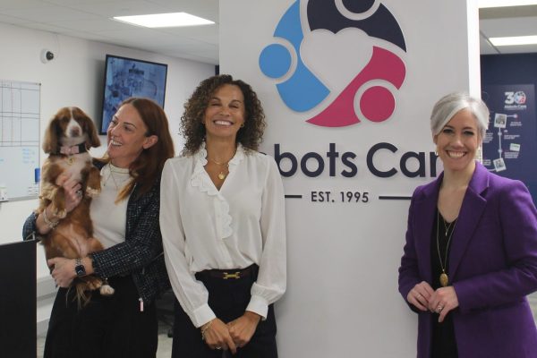Daisy Cooper MP for St Albans with Camille and Helen from Abbots Care
